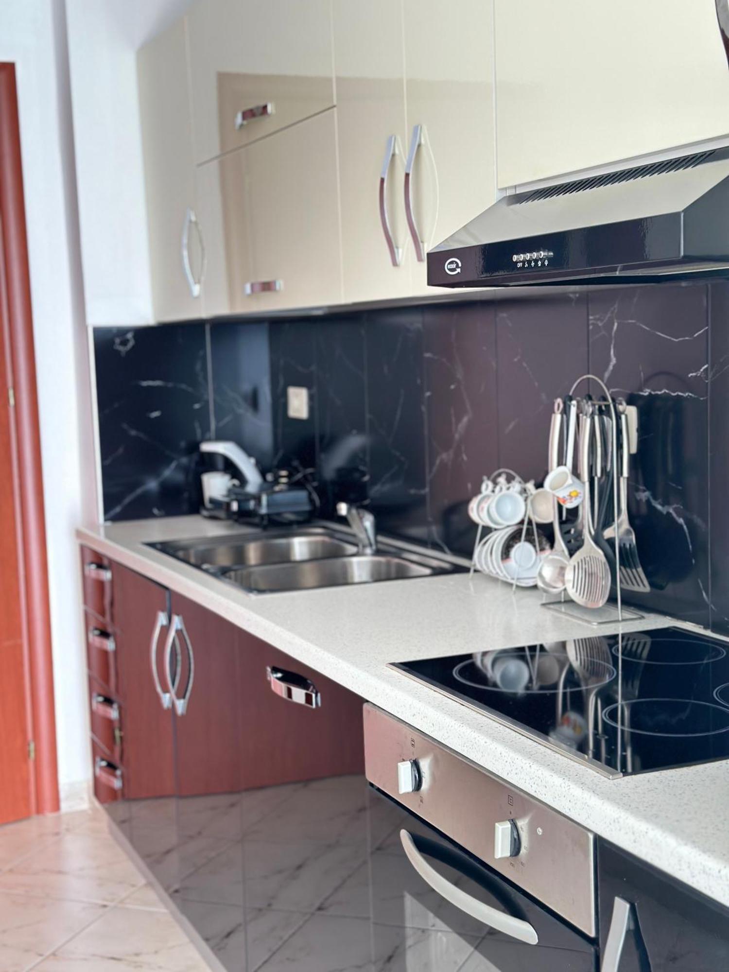 Tini Sea View Apartment Saranda Kültér fotó