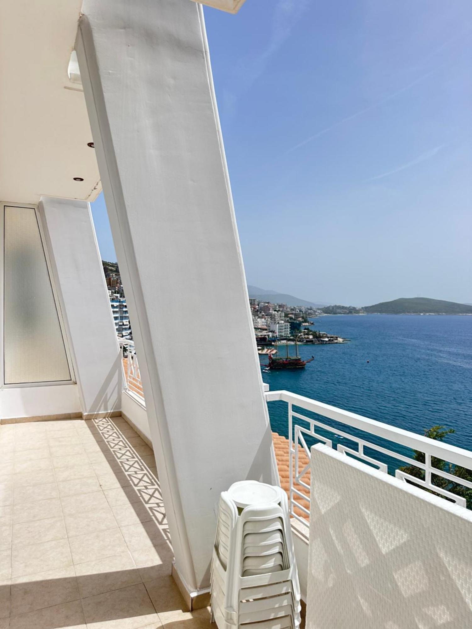 Tini Sea View Apartment Saranda Kültér fotó